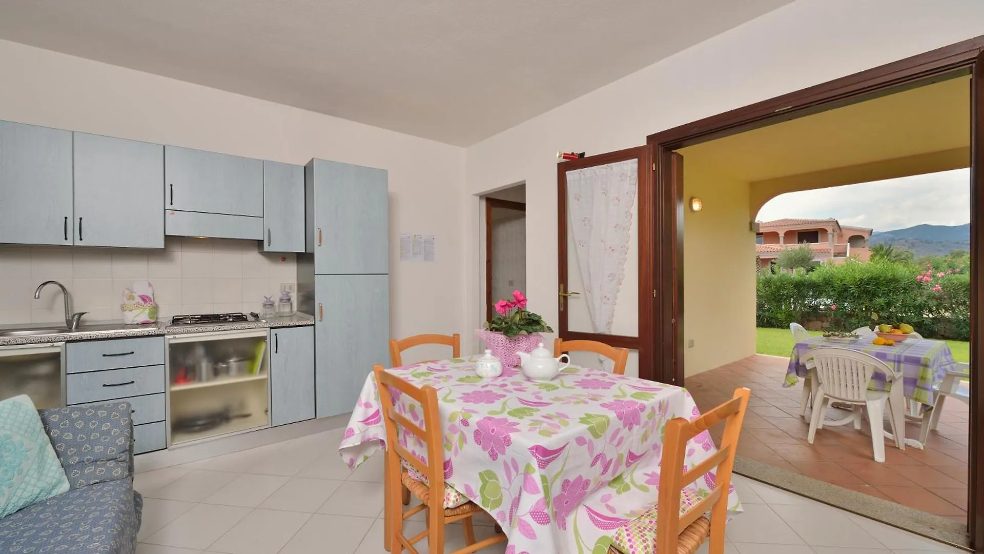 Residence Le Canne San Teodoro