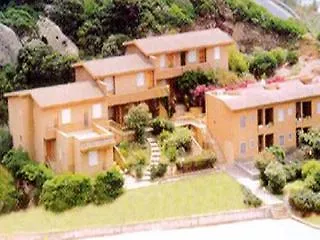 Residence Le Canne San Teodoro  San Teodoro (Sardinia)