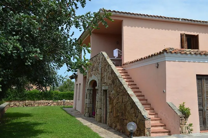 Ferienhaus Residence Le Canne San Teodoro
