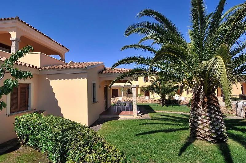 Residence Le Canne San Teodoro  Italien