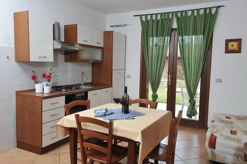 Ferienhaus Residence Le Canne San Teodoro